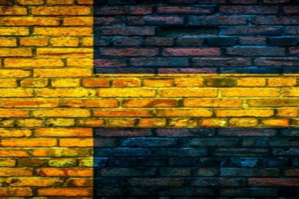 sweden-flag-painted-on-brick-wall